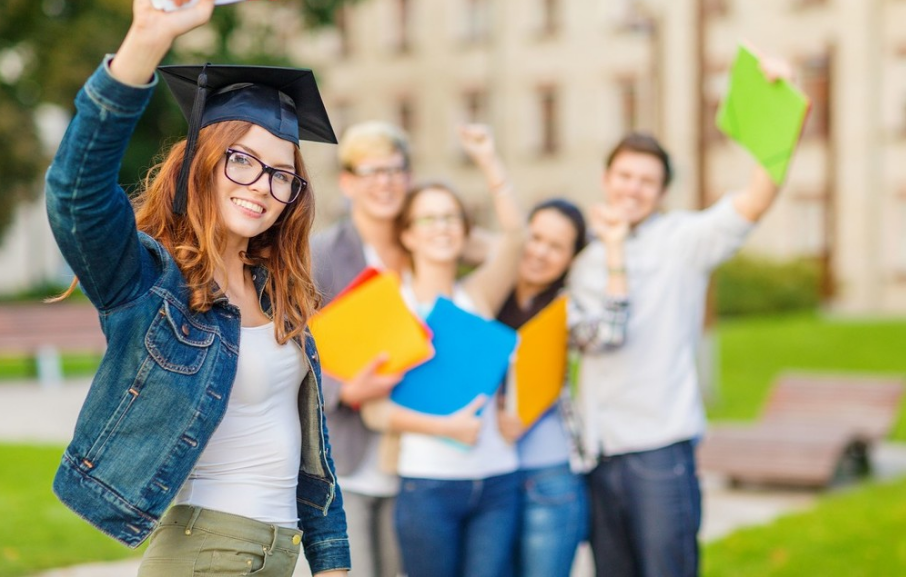 高考后若选择留学英国，需要算算每年花费多少费用  英国留学 第1张