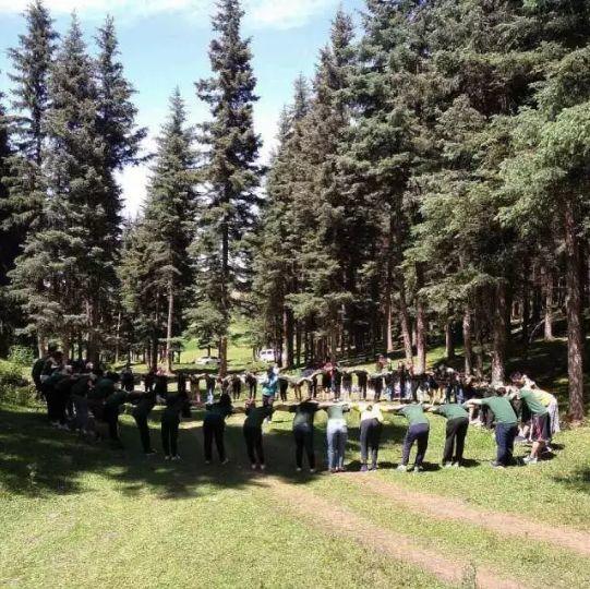 假如能让一颗心免于破碎  深圳国际交流学院 第18张