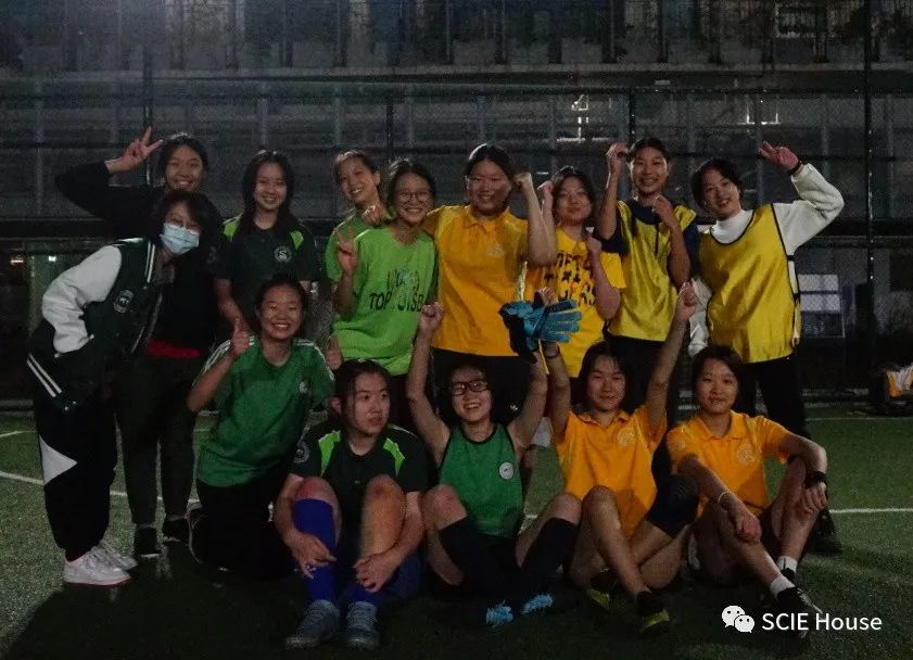 深国交2021女子足球决赛AL级别Wood学院获第1(Girls Football)  深国交 深圳国际交流学院 Winnie 第1张